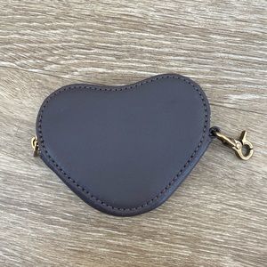 Brandy Melville Heart Coin Purse